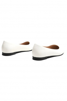 Women’s White Matte Ballet Flats